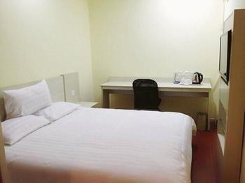 Hanting Hotel Ji'Nan Jingliu Road Jinan Bagian luar foto