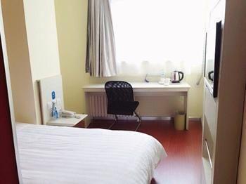 Hanting Hotel Ji'Nan Jingliu Road Jinan Bagian luar foto